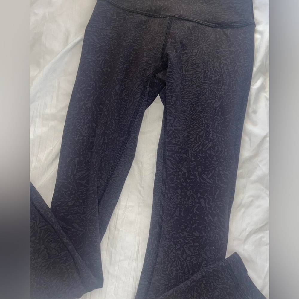 Lululemon leggings size 2
